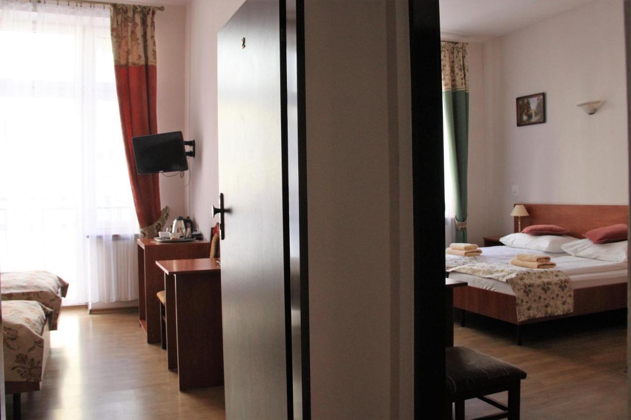Pokoje Goscinne Rubens Cracovia Esterno foto
